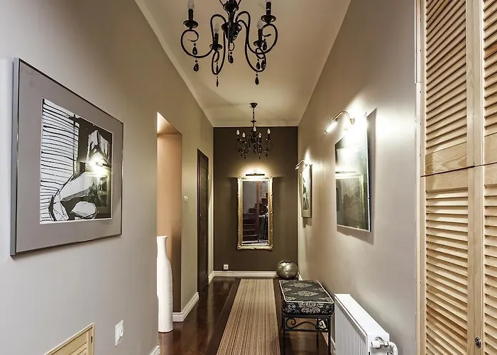 Grunwaldzkie - Parking W Cenie * 비드고슈치